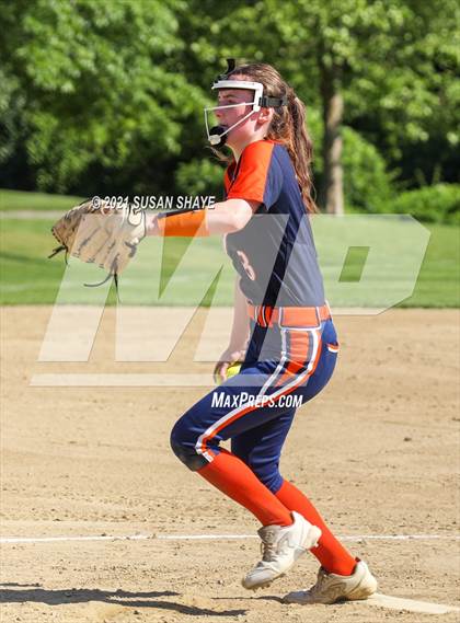 Thumbnail 1 in Advanced Math & Science Academy vs. Tahanto Regional (MIAA Division 3 Central Quarterfinal) photogallery.