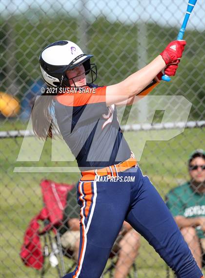 Thumbnail 3 in Advanced Math & Science Academy vs. Tahanto Regional (MIAA Division 3 Central Quarterfinal) photogallery.