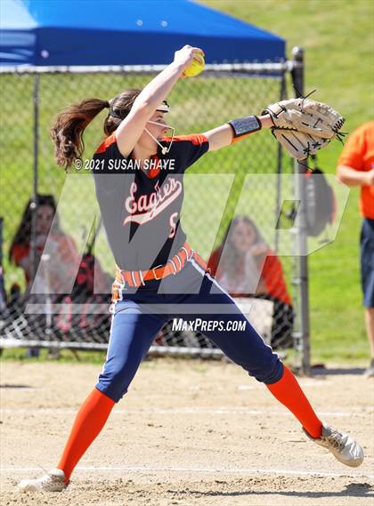 Thumbnail 2 in Advanced Math & Science Academy vs. Tahanto Regional (MIAA Division 3 Central Quarterfinal) photogallery.