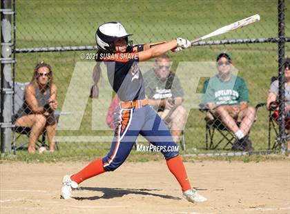 Thumbnail 1 in Advanced Math & Science Academy vs. Tahanto Regional (MIAA Division 3 Central Quarterfinal) photogallery.