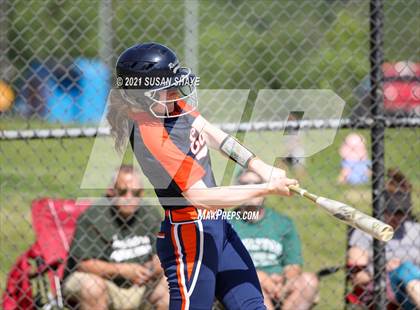 Thumbnail 2 in Advanced Math & Science Academy vs. Tahanto Regional (MIAA Division 3 Central Quarterfinal) photogallery.