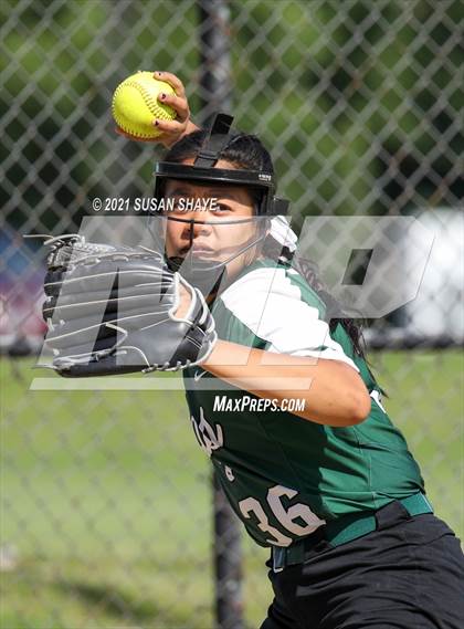 Thumbnail 3 in Advanced Math & Science Academy vs. Tahanto Regional (MIAA Division 3 Central Quarterfinal) photogallery.
