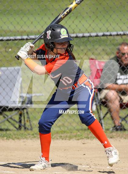 Thumbnail 3 in Advanced Math & Science Academy vs. Tahanto Regional (MIAA Division 3 Central Quarterfinal) photogallery.
