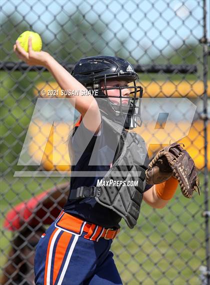 Thumbnail 1 in Advanced Math & Science Academy vs. Tahanto Regional (MIAA Division 3 Central Quarterfinal) photogallery.