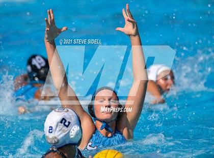Thumbnail 1 in Valley Center vs  Mater Dei Catholic (CIF San Diego Section D3 Final) photogallery.