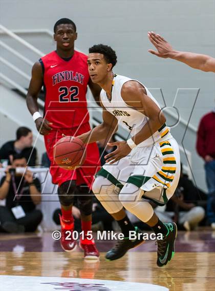 Thumbnail 2 in Findlay Prep vs. Stevenson (Spalding HoopHall Classic) photogallery.
