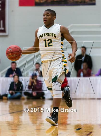 Thumbnail 3 in Findlay Prep vs. Stevenson (Spalding HoopHall Classic) photogallery.