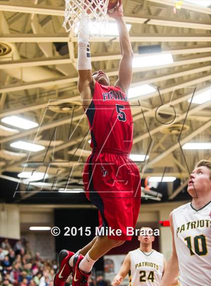 Thumbnail 1 in Findlay Prep vs. Stevenson (Spalding HoopHall Classic) photogallery.
