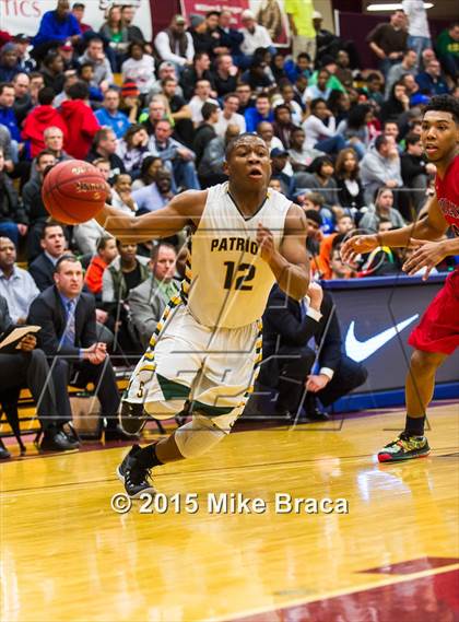 Thumbnail 3 in Findlay Prep vs. Stevenson (Spalding HoopHall Classic) photogallery.