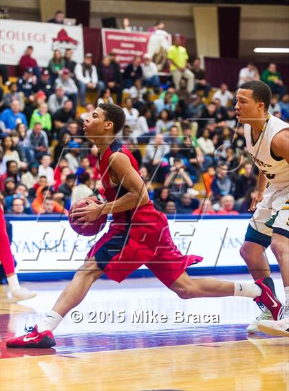 Thumbnail 2 in Findlay Prep vs. Stevenson (Spalding HoopHall Classic) photogallery.