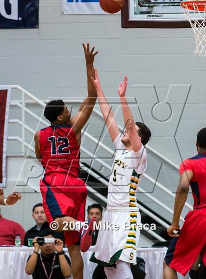 Thumbnail 1 in Findlay Prep vs. Stevenson (Spalding HoopHall Classic) photogallery.