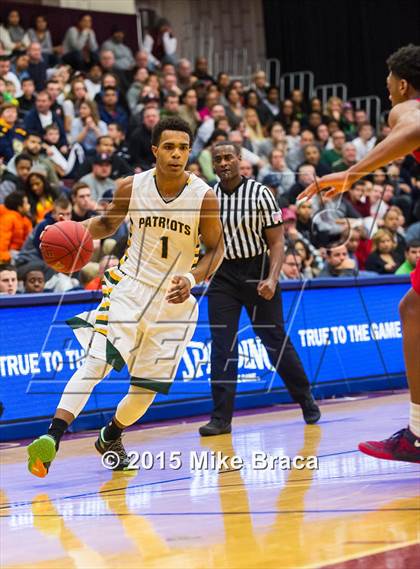 Thumbnail 2 in Findlay Prep vs. Stevenson (Spalding HoopHall Classic) photogallery.