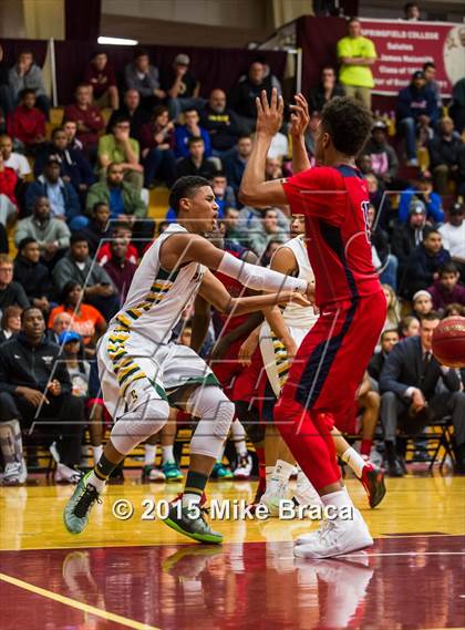 Thumbnail 2 in Findlay Prep vs. Stevenson (Spalding HoopHall Classic) photogallery.
