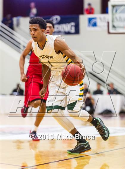 Thumbnail 2 in Findlay Prep vs. Stevenson (Spalding HoopHall Classic) photogallery.