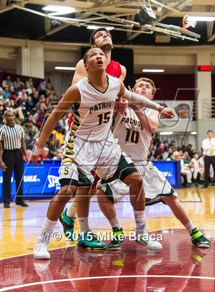 Thumbnail 2 in Findlay Prep vs. Stevenson (Spalding HoopHall Classic) photogallery.
