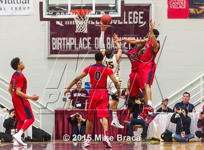 Thumbnail 2 in Findlay Prep vs. Stevenson (Spalding HoopHall Classic) photogallery.