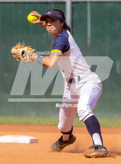Thumbnail 3 in CIF NCS DIV II CHAMPIONSHIP Notre Dame @ Willow Glen photogallery.