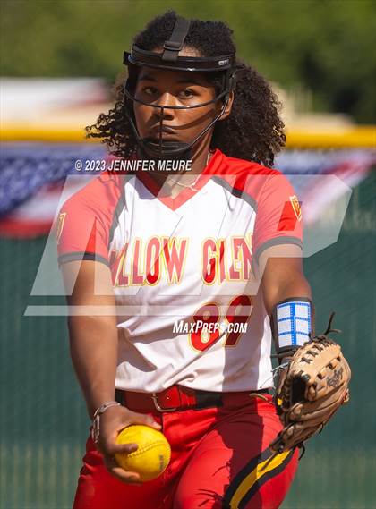 Thumbnail 2 in CIF NCS DIV II CHAMPIONSHIP Notre Dame @ Willow Glen photogallery.