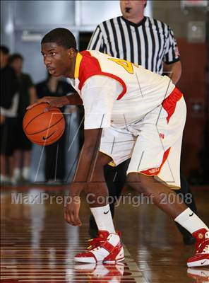 Thumbnail 1 in Fairfax vs. St. Patrick (Nike Extravaganza) photogallery.