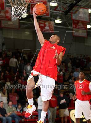 Thumbnail 1 in Fairfax vs. St. Patrick (Nike Extravaganza) photogallery.