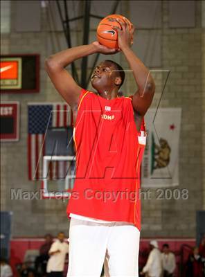Thumbnail 2 in Fairfax vs. St. Patrick (Nike Extravaganza) photogallery.