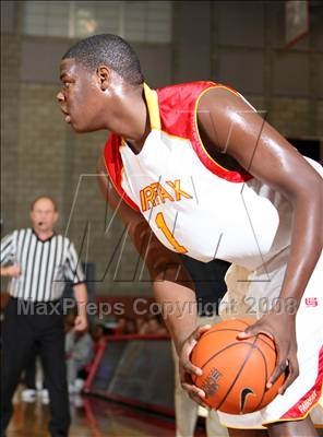 Thumbnail 1 in Fairfax vs. St. Patrick (Nike Extravaganza) photogallery.