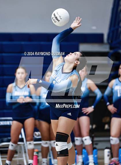 Thumbnail 3 in Torres @ Bullard photogallery.