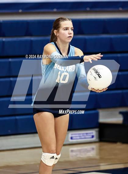 Thumbnail 3 in Torres @ Bullard photogallery.