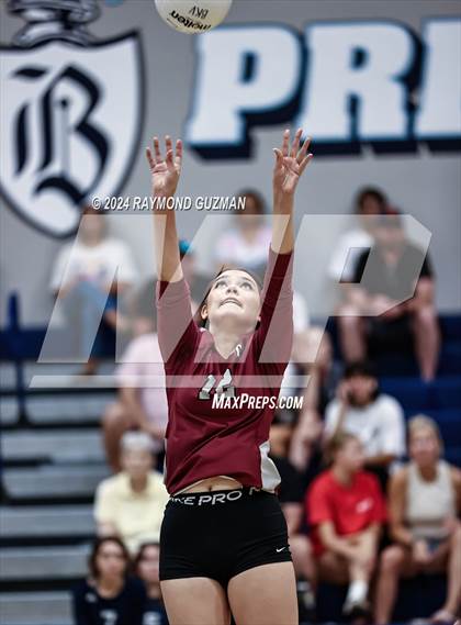 Thumbnail 2 in Torres @ Bullard photogallery.
