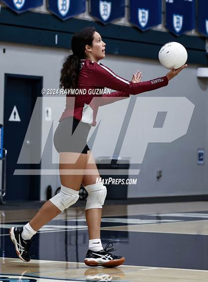 Thumbnail 3 in Torres @ Bullard photogallery.