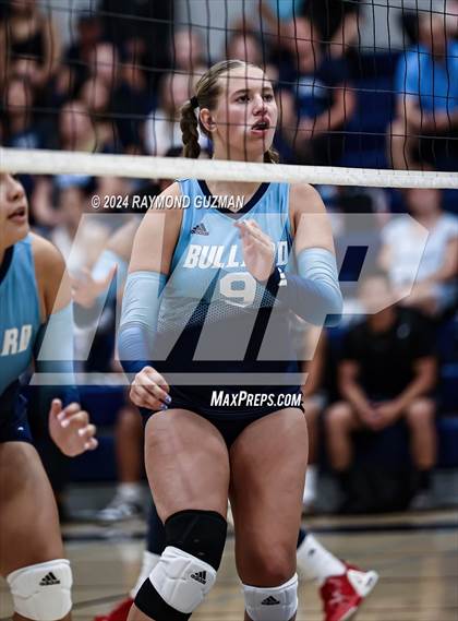 Thumbnail 2 in Torres @ Bullard photogallery.