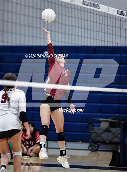 Thumbnail 1 in Torres @ Bullard photogallery.