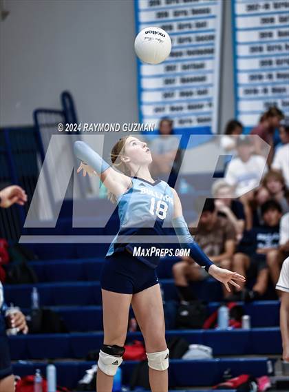 Thumbnail 1 in Torres @ Bullard photogallery.