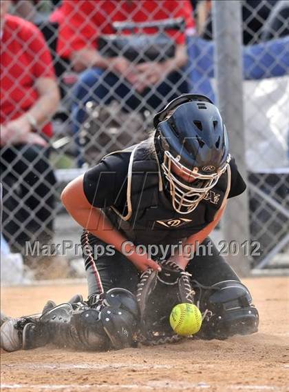 Thumbnail 1 in JSerra Catholic @ Orange Lutheran photogallery.