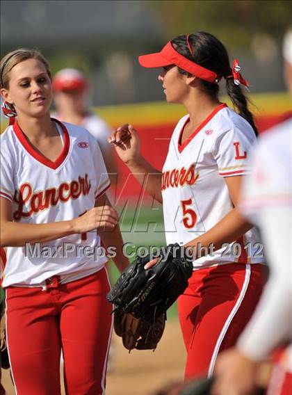 Thumbnail 3 in JSerra Catholic @ Orange Lutheran photogallery.