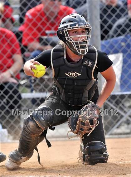 Thumbnail 2 in JSerra Catholic @ Orange Lutheran photogallery.