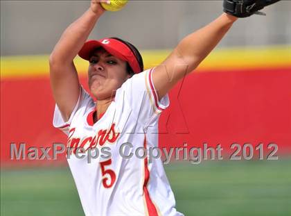 Thumbnail 1 in JSerra Catholic @ Orange Lutheran photogallery.