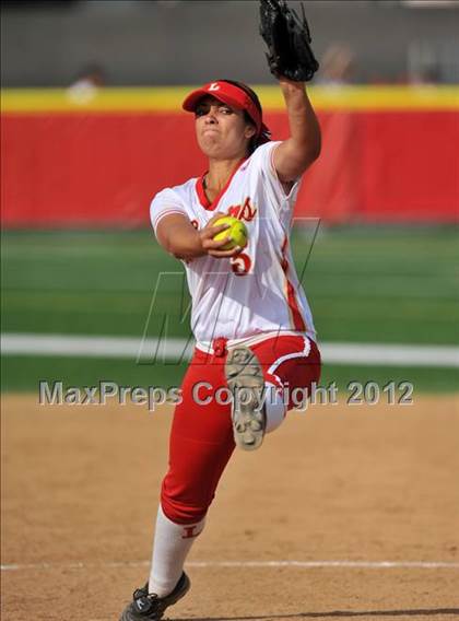 Thumbnail 3 in JSerra Catholic @ Orange Lutheran photogallery.
