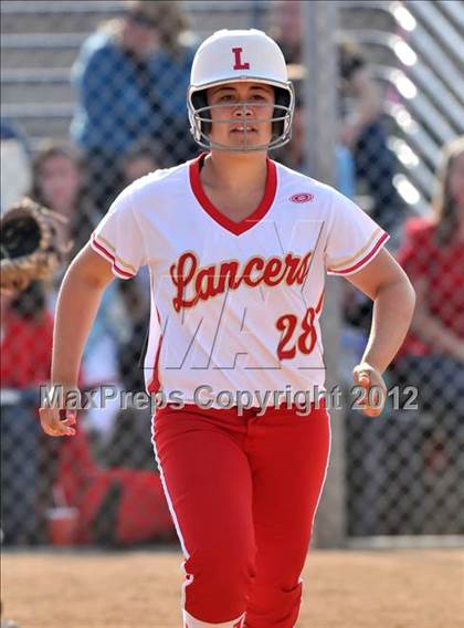 Thumbnail 3 in JSerra Catholic @ Orange Lutheran photogallery.