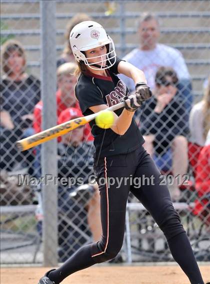 Thumbnail 3 in JSerra Catholic @ Orange Lutheran photogallery.