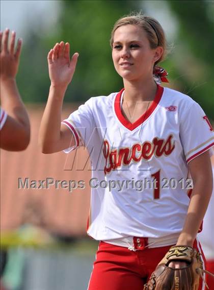 Thumbnail 3 in JSerra Catholic @ Orange Lutheran photogallery.
