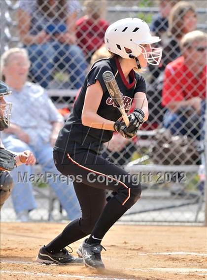 Thumbnail 1 in JSerra Catholic @ Orange Lutheran photogallery.