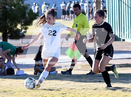 Thumbnail 2 in Palo Verde vs Faith Lutheran photogallery.