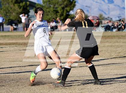 Thumbnail 1 in Palo Verde vs Faith Lutheran photogallery.