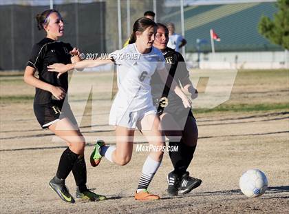 Thumbnail 3 in Palo Verde vs Faith Lutheran photogallery.