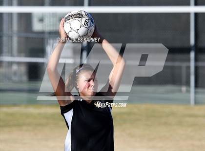 Thumbnail 2 in Palo Verde vs Faith Lutheran photogallery.