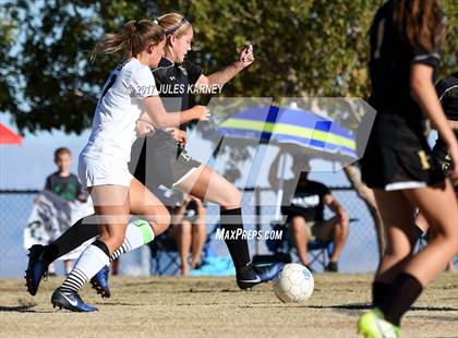 Thumbnail 2 in Palo Verde vs Faith Lutheran photogallery.