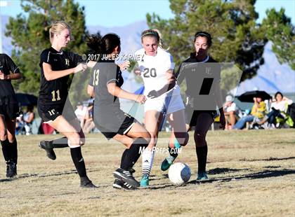 Thumbnail 2 in Palo Verde vs Faith Lutheran photogallery.