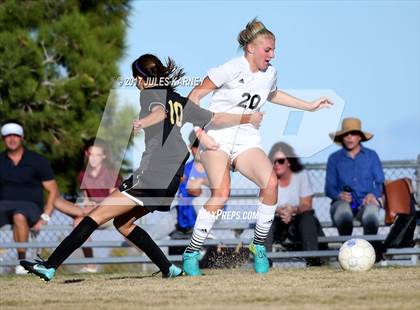 Thumbnail 2 in Palo Verde vs Faith Lutheran photogallery.