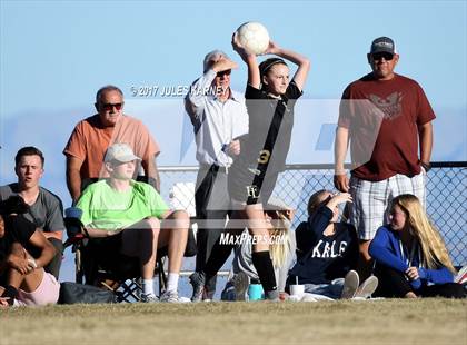 Thumbnail 2 in Palo Verde vs Faith Lutheran photogallery.